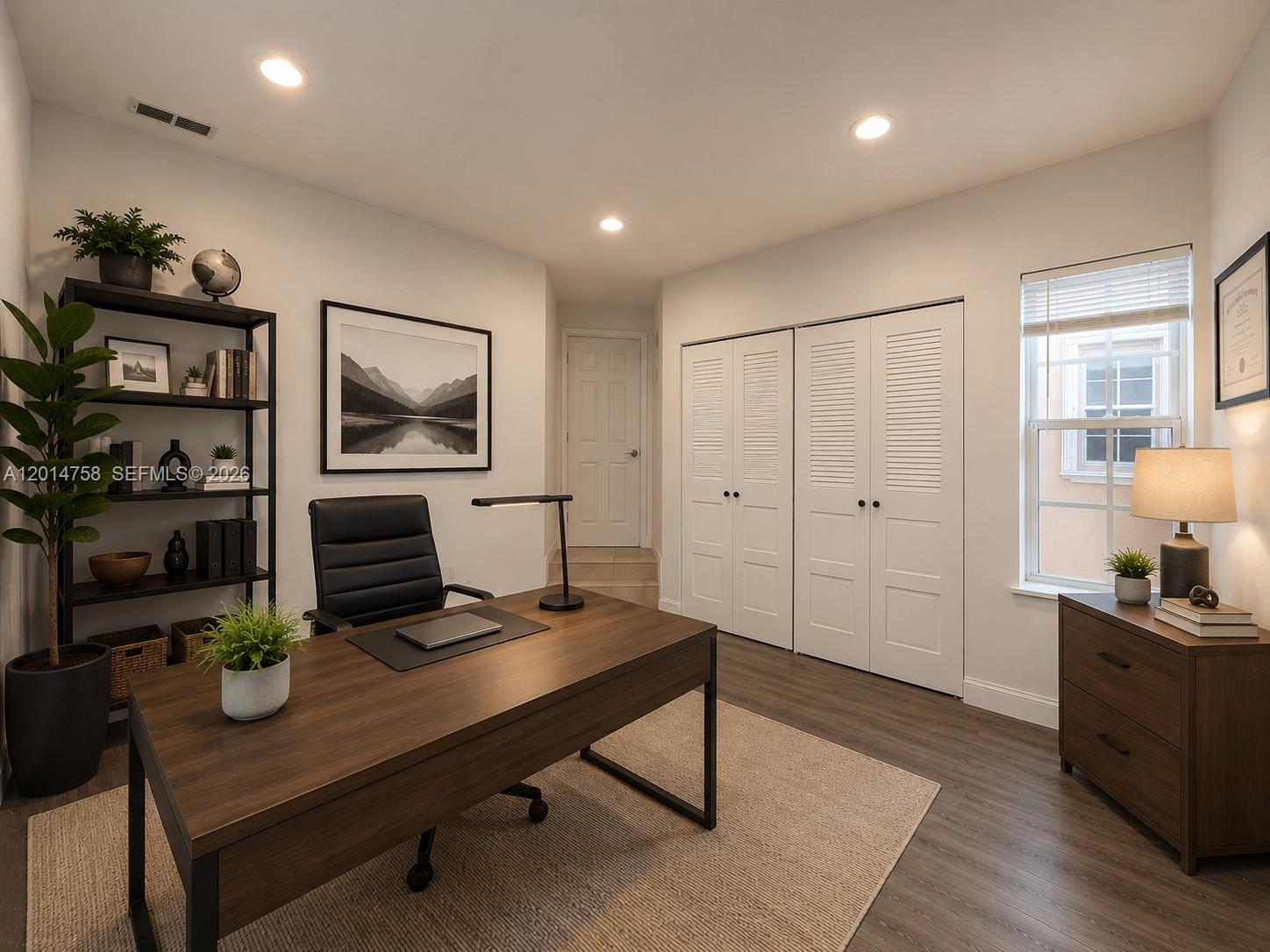 SECTOR 5 - - Residential Lease