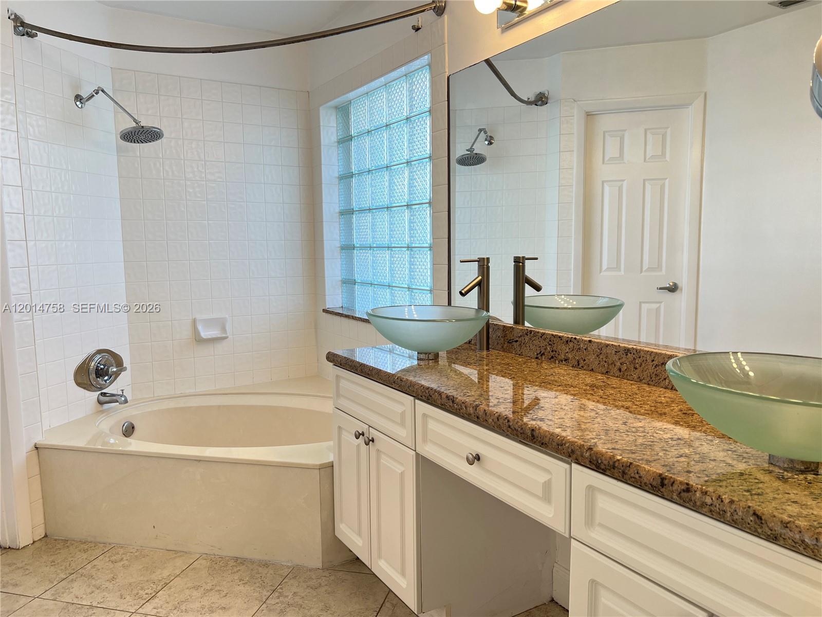 SECTOR 5 - - Residential Lease
