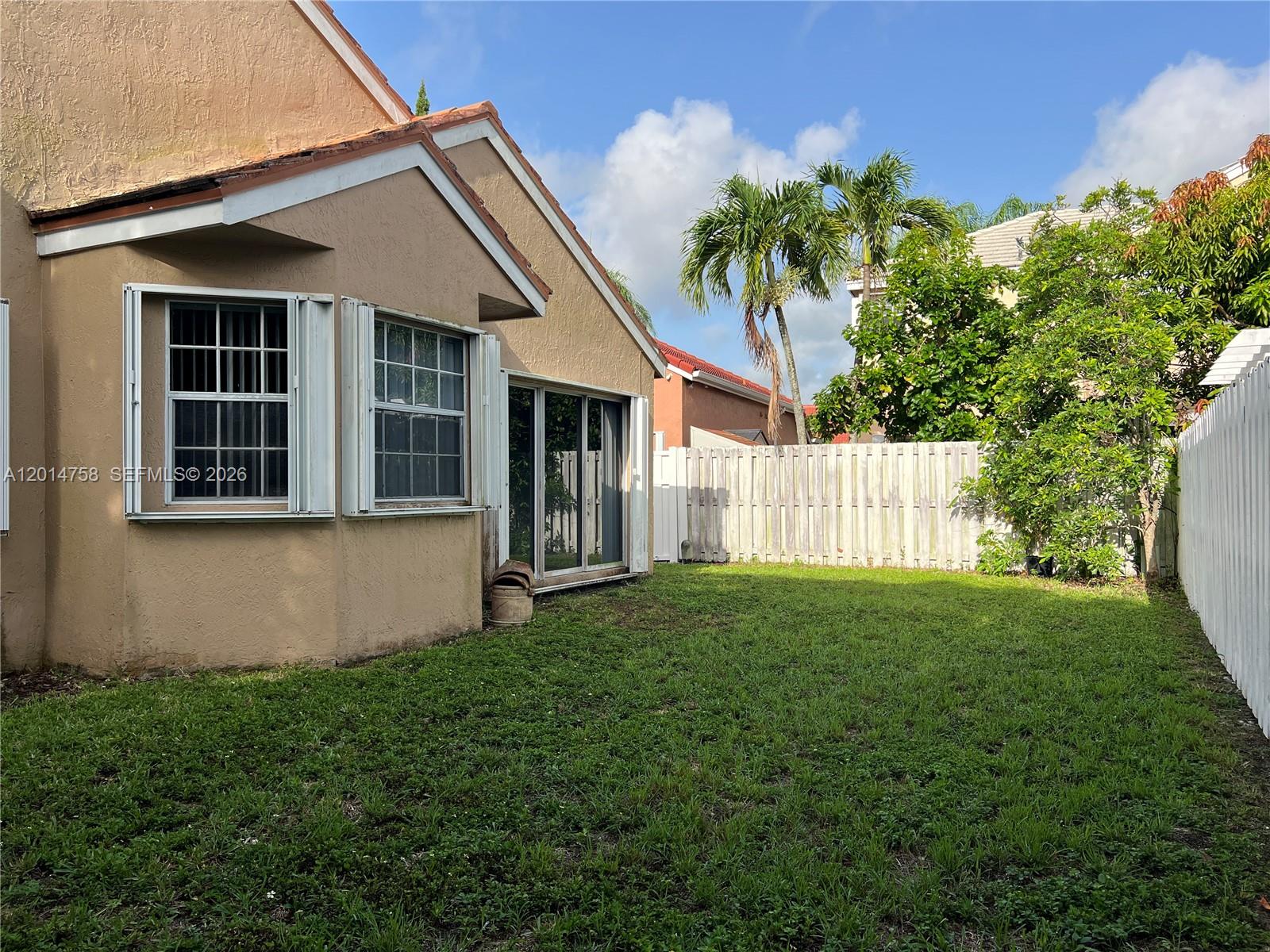 SECTOR 5 - - Residential Lease