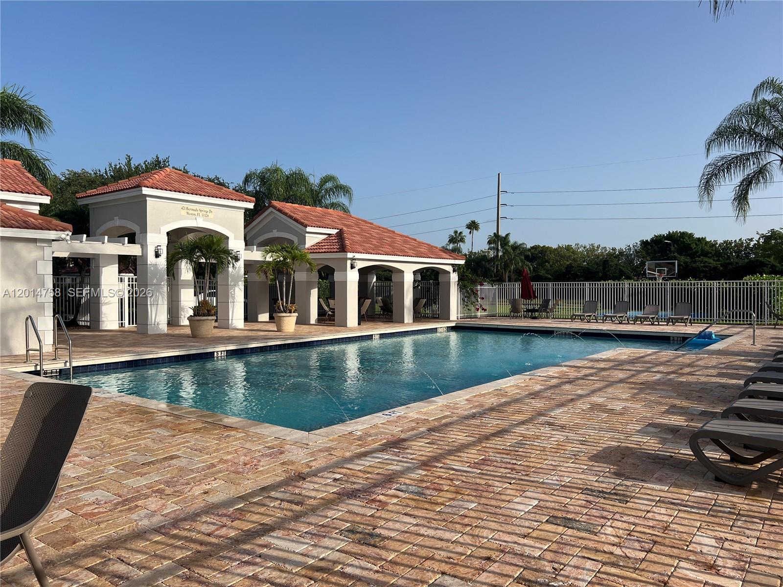 SECTOR 5 - - Residential Lease