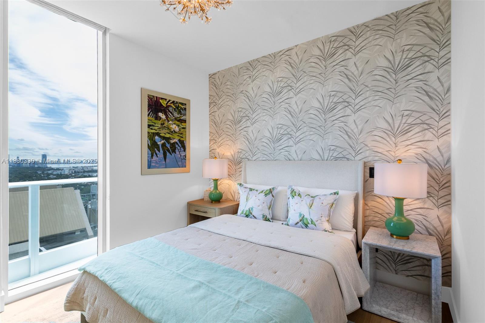 GROVENOR HOUSE CONDO - Residential