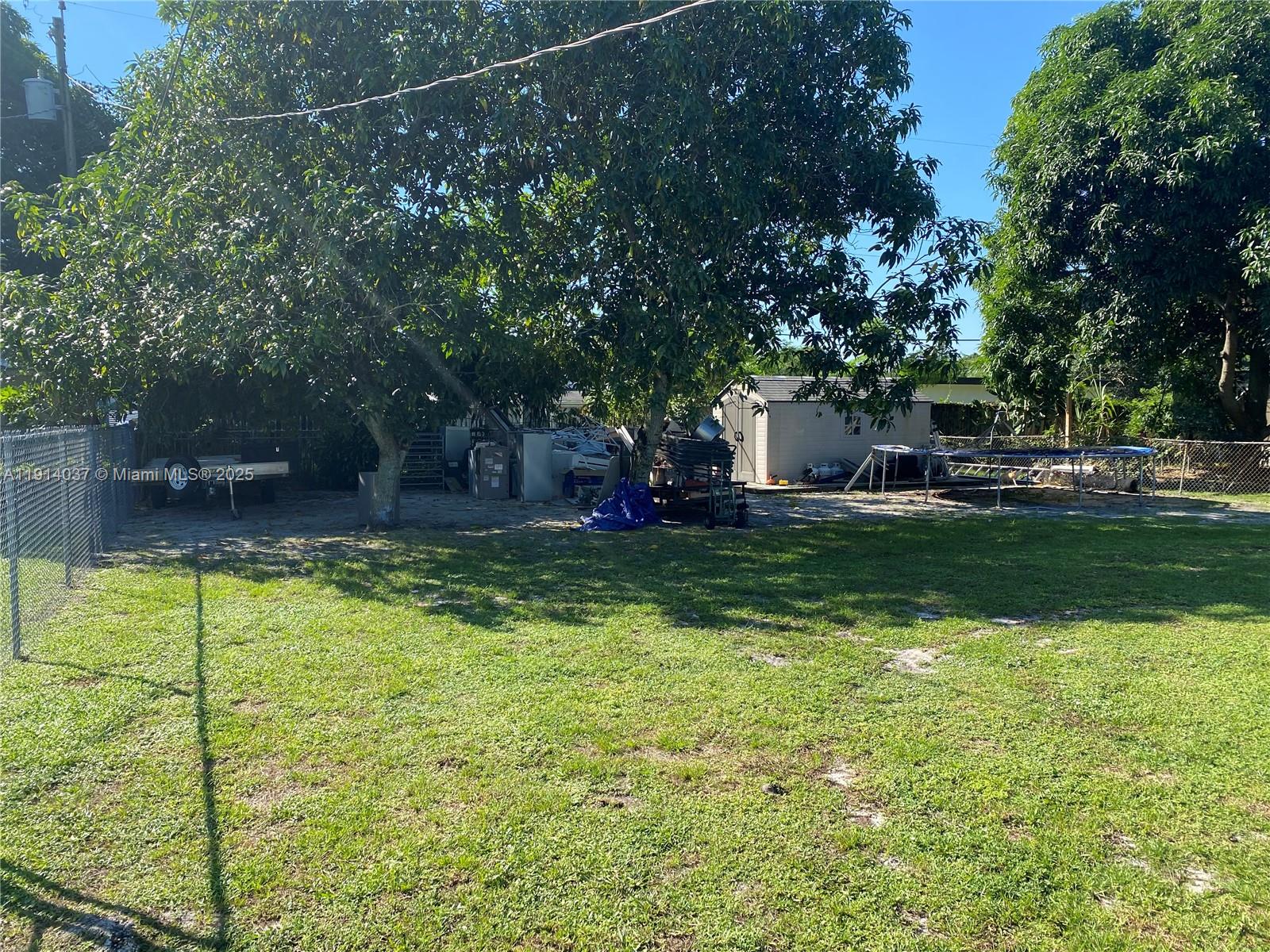 WEST MIAMI SHORES SEC D - Residential