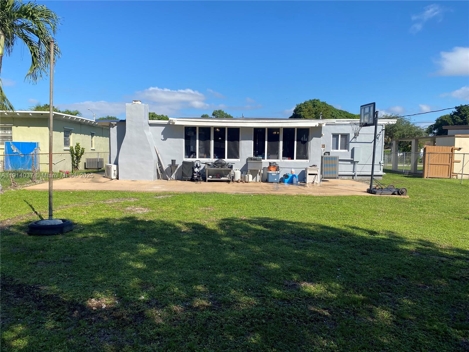 WEST MIAMI SHORES SEC D - Residential