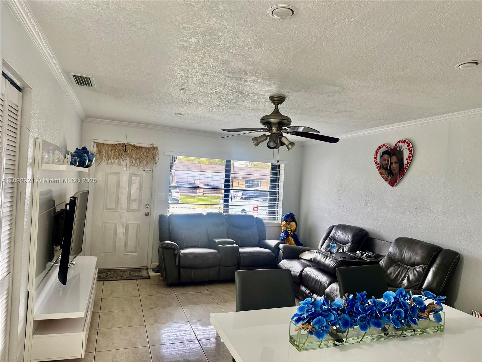 SAN SEBASTIAN TWNHSES - Residential Lease