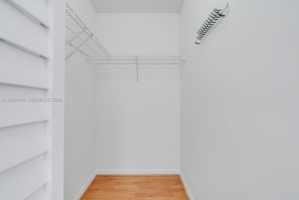 BRISTOL POINTE - Residential