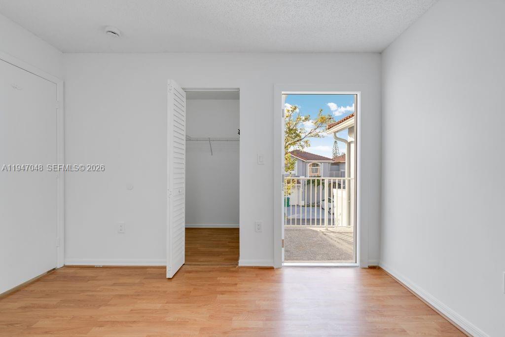 BRISTOL POINTE - Residential