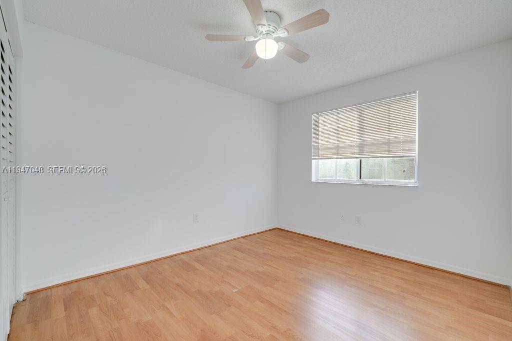 BRISTOL POINTE - Residential