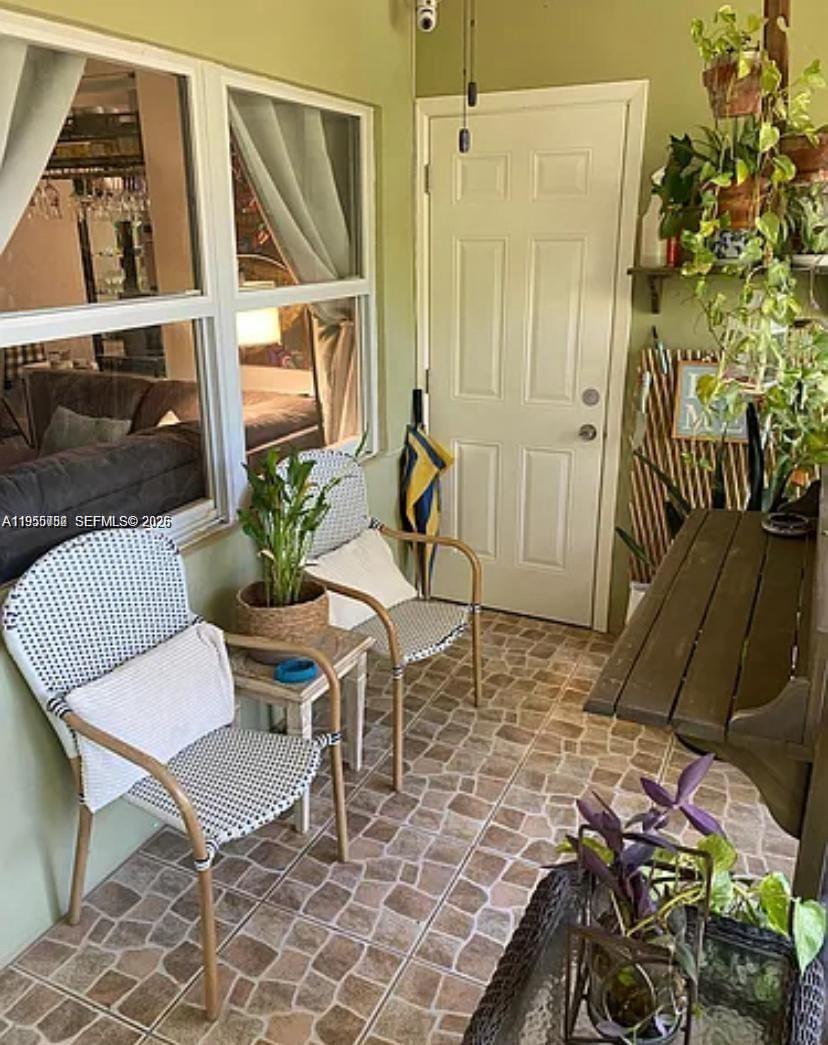 SANTA MONICA CONDOMINIUM - Residential Lease