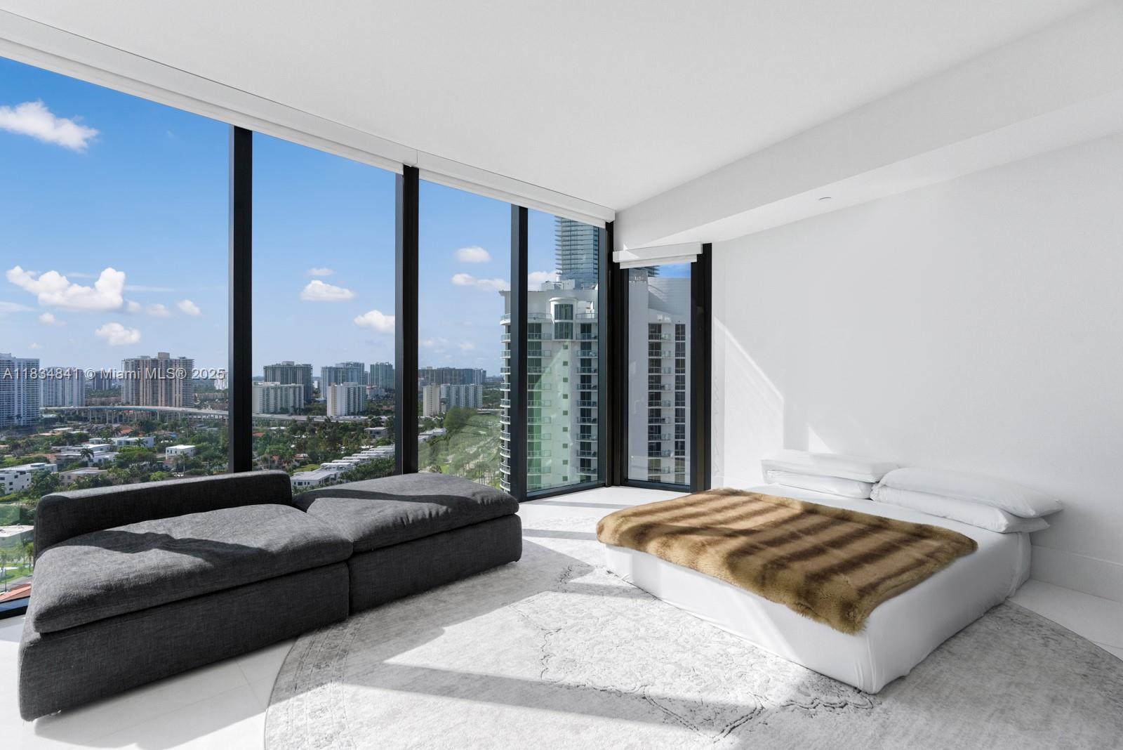 18555 COLLINS AVENUE COND - Residential