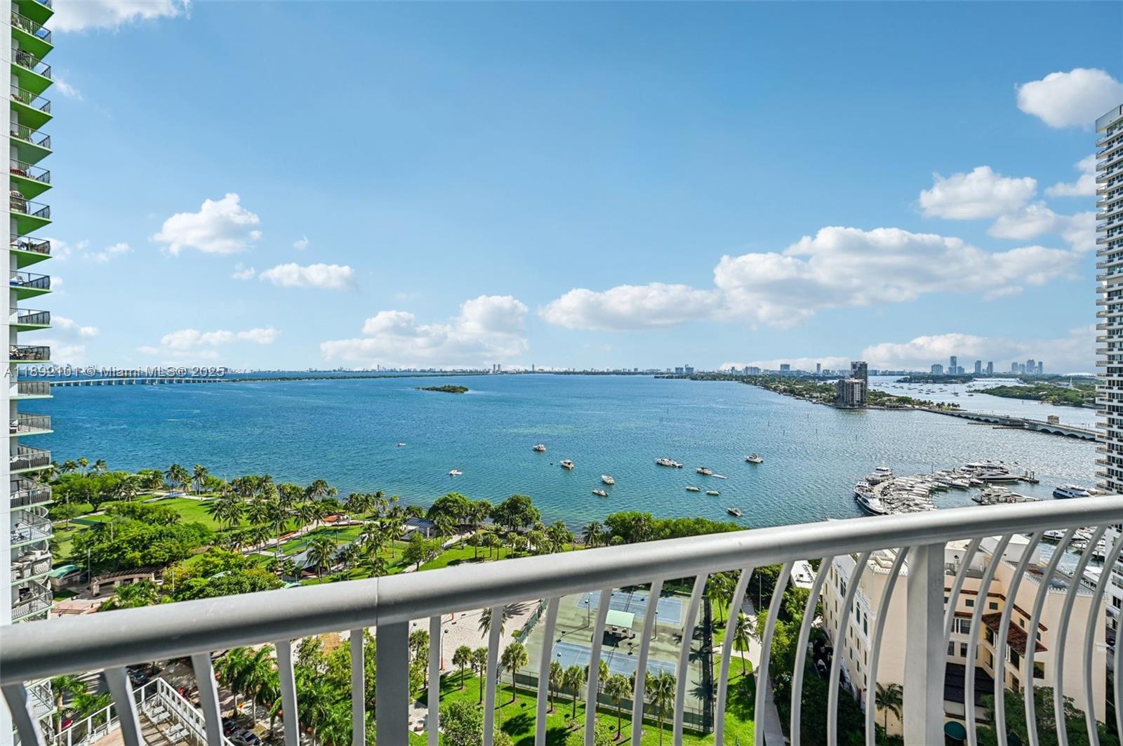 OPERA TOWER CONDO - Residential