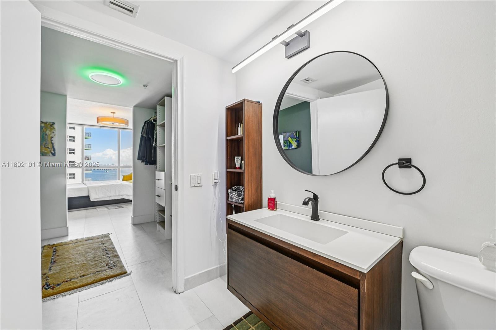 OPERA TOWER CONDO - Residential