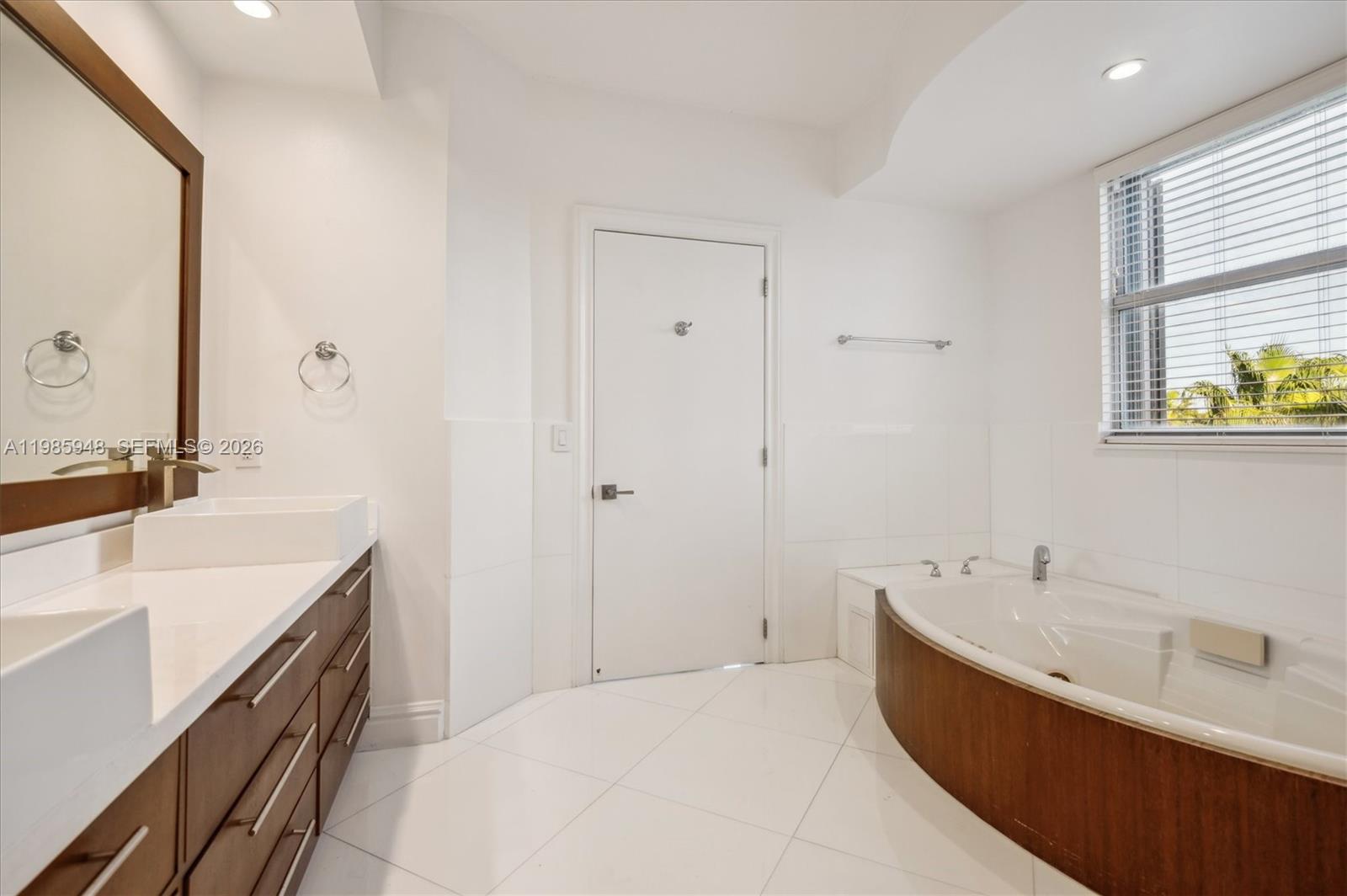 RESORT VILLA TWO CONDO - Residential Lease