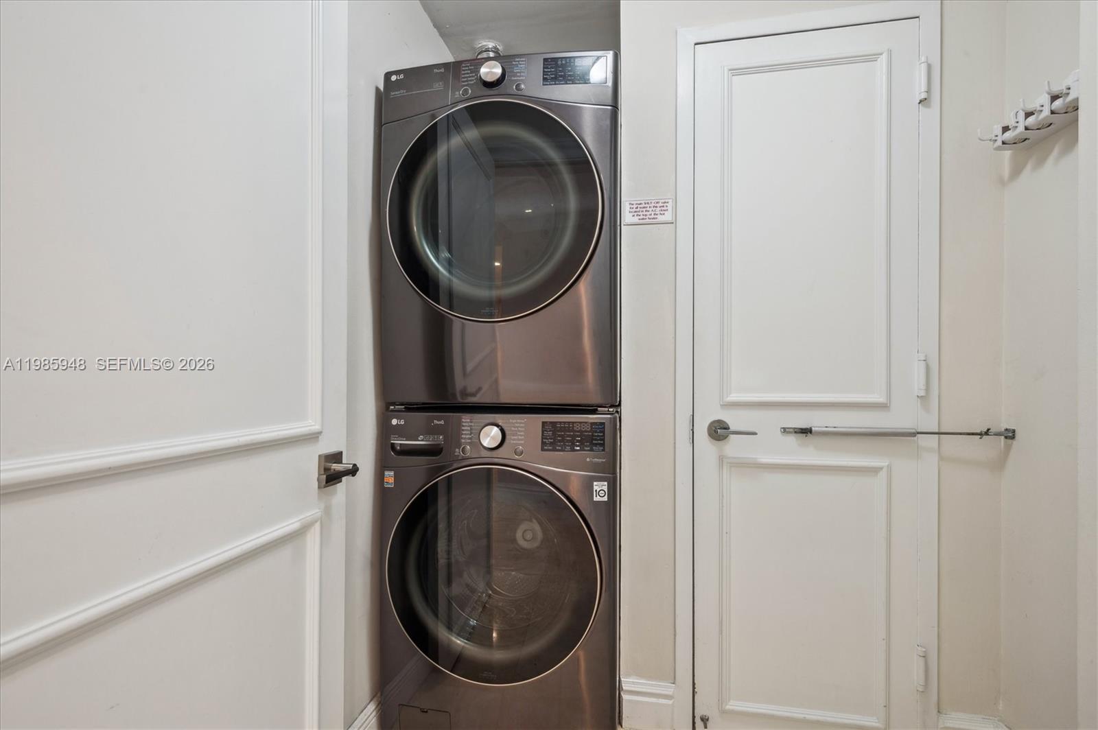 RESORT VILLA TWO CONDO - Residential Lease