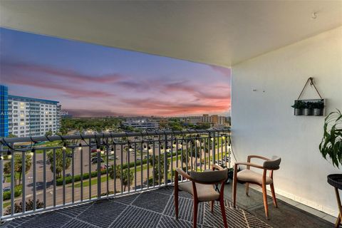 Condominium in Hollywood FL 3800 Hillcrest Dr.jpg