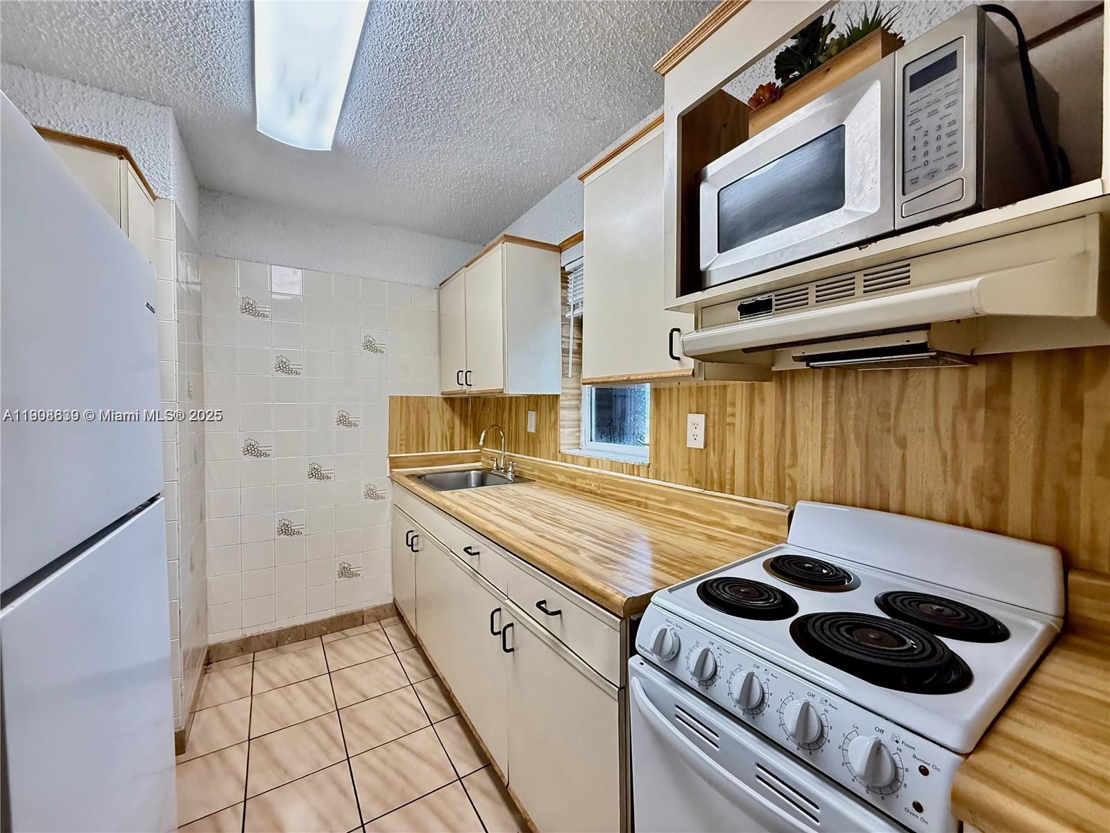 HABANA CONDO - Residential