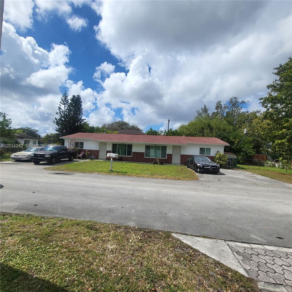 Photo of 2000 SW 96th Ave #A1, Miramar, FL 33025 (MLS # A12014240)
