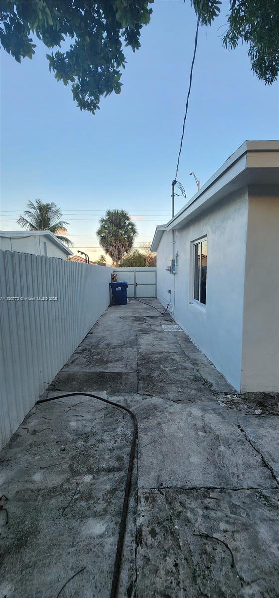 CAROL CITY 2ND ADDN - Residential