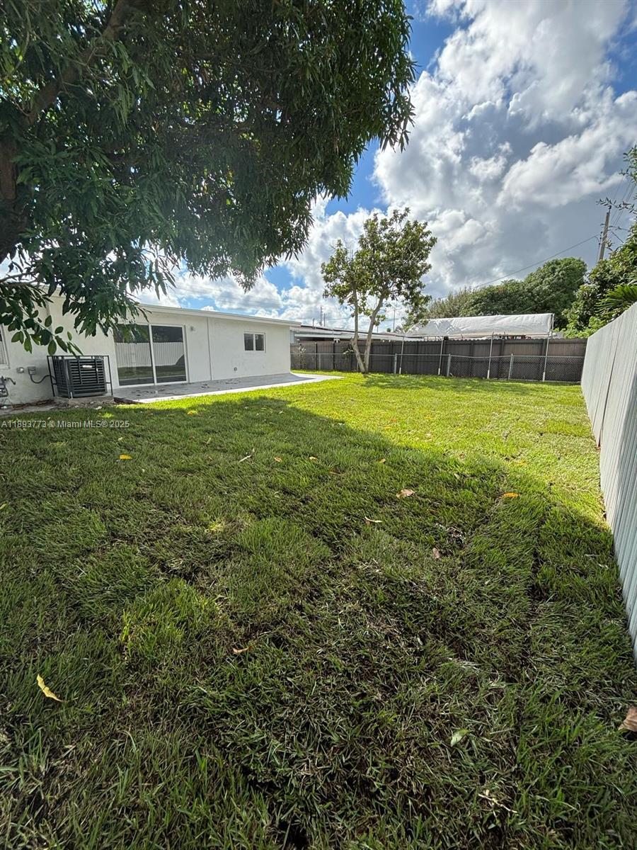 CAROL CITY 2ND ADDN - Residential