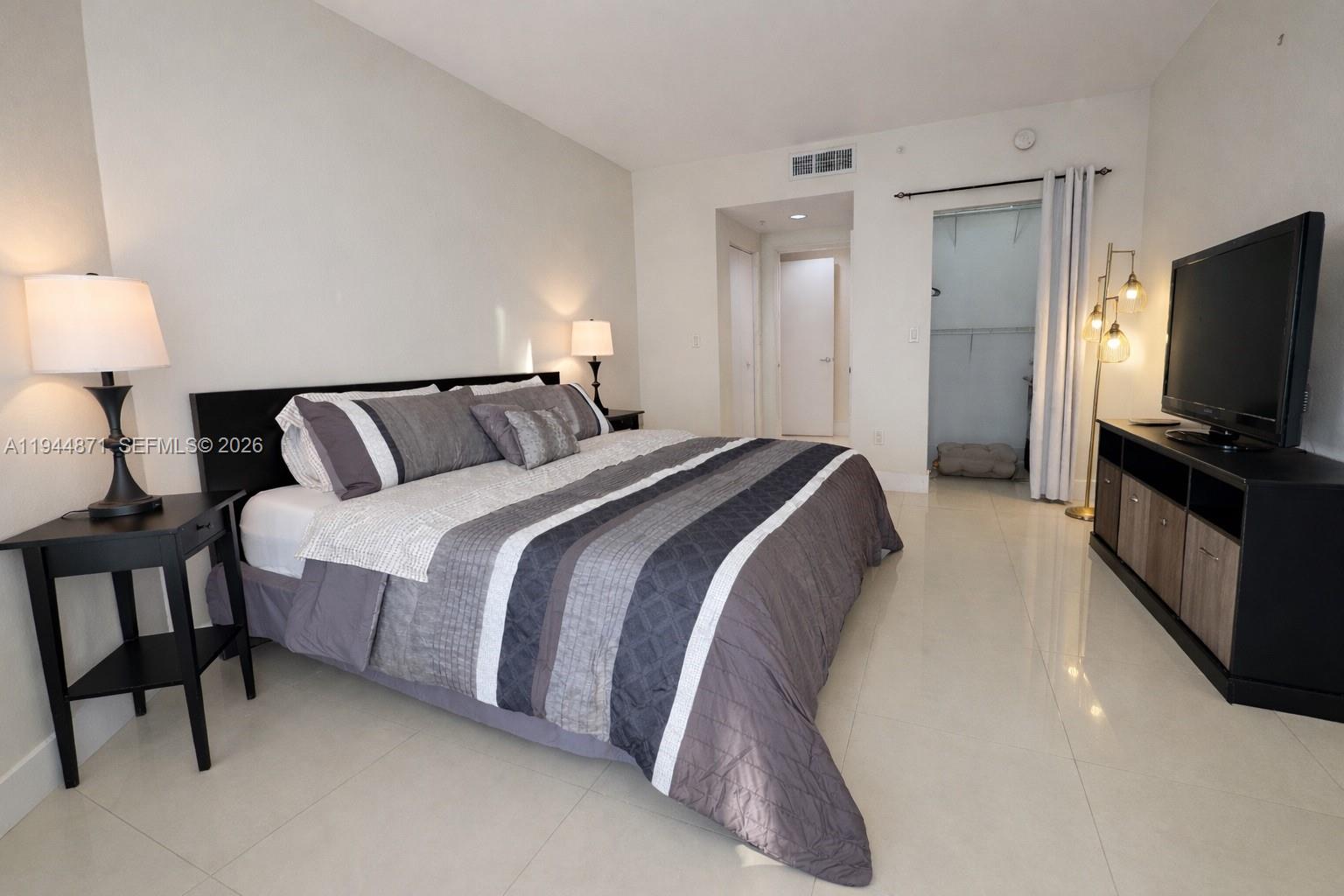 OCEAN POINT BEACH CLUB CO - Residential