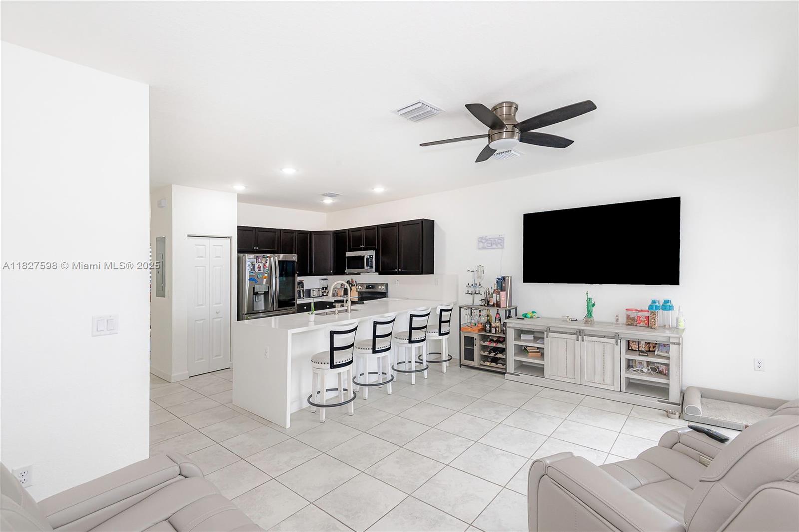 AQUABELLA SECTION TWO - Residential