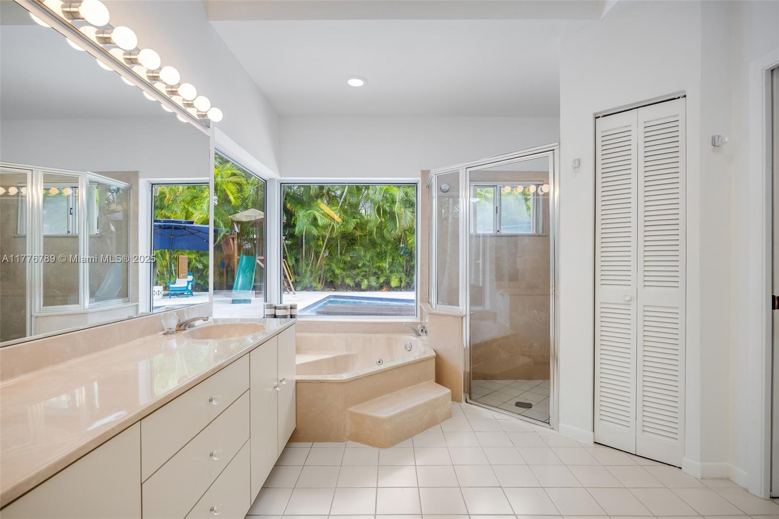 OLYMPIA PARK - Residential