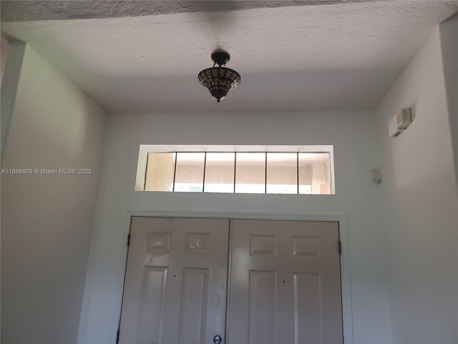 HOLIDAY LAKE AREA - Residential