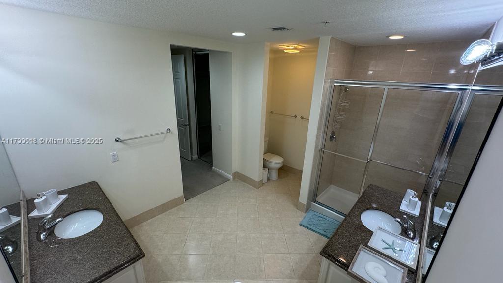 HARBOUR ISLE AT HUTCHINSO - Residential