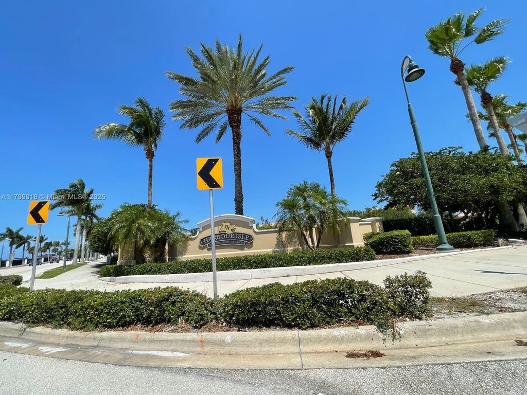 Photo of 19 W Harbour Isle Dr W #201, Fort Pierce, FL 34949 (MLS # A11799018)