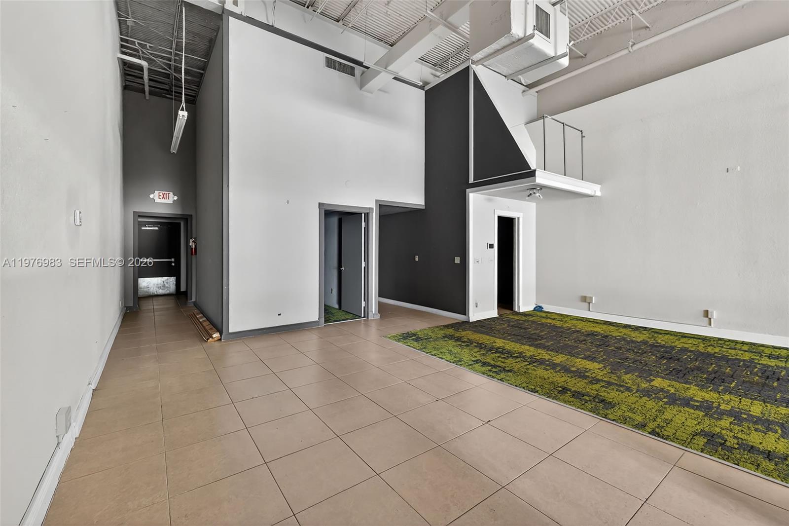 3302 NE 34th St 3330