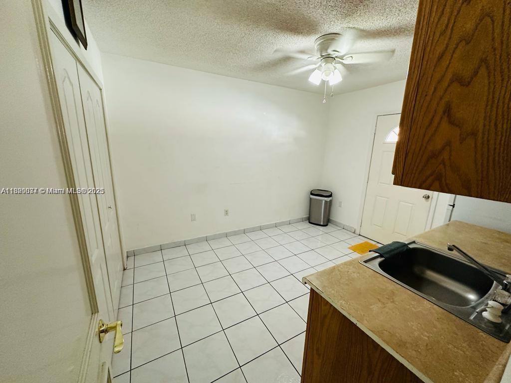 MANGO HILL REPLAT - Residential Lease