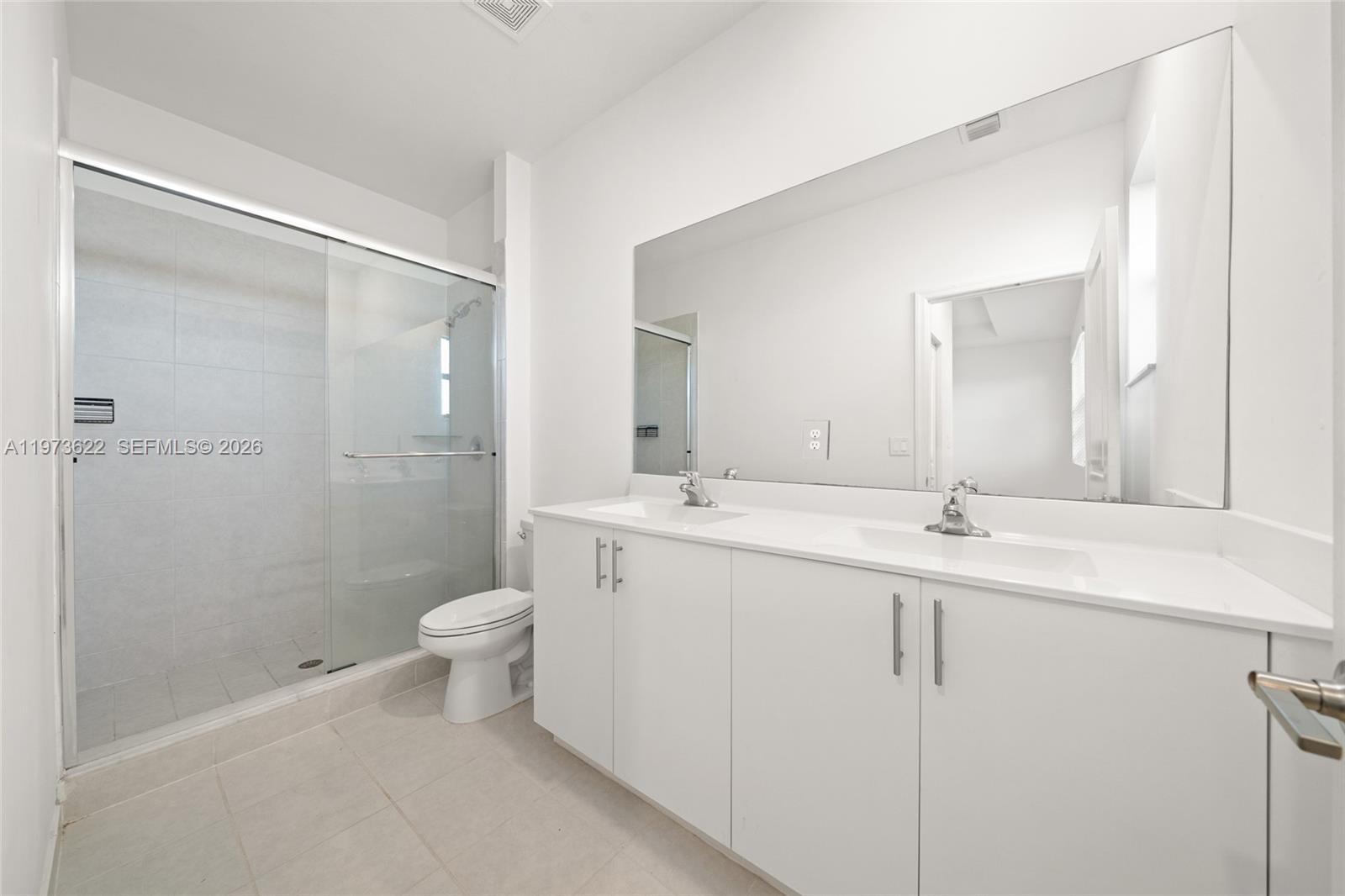 ENCLAVE SOUTH PHASE 2 - Residential