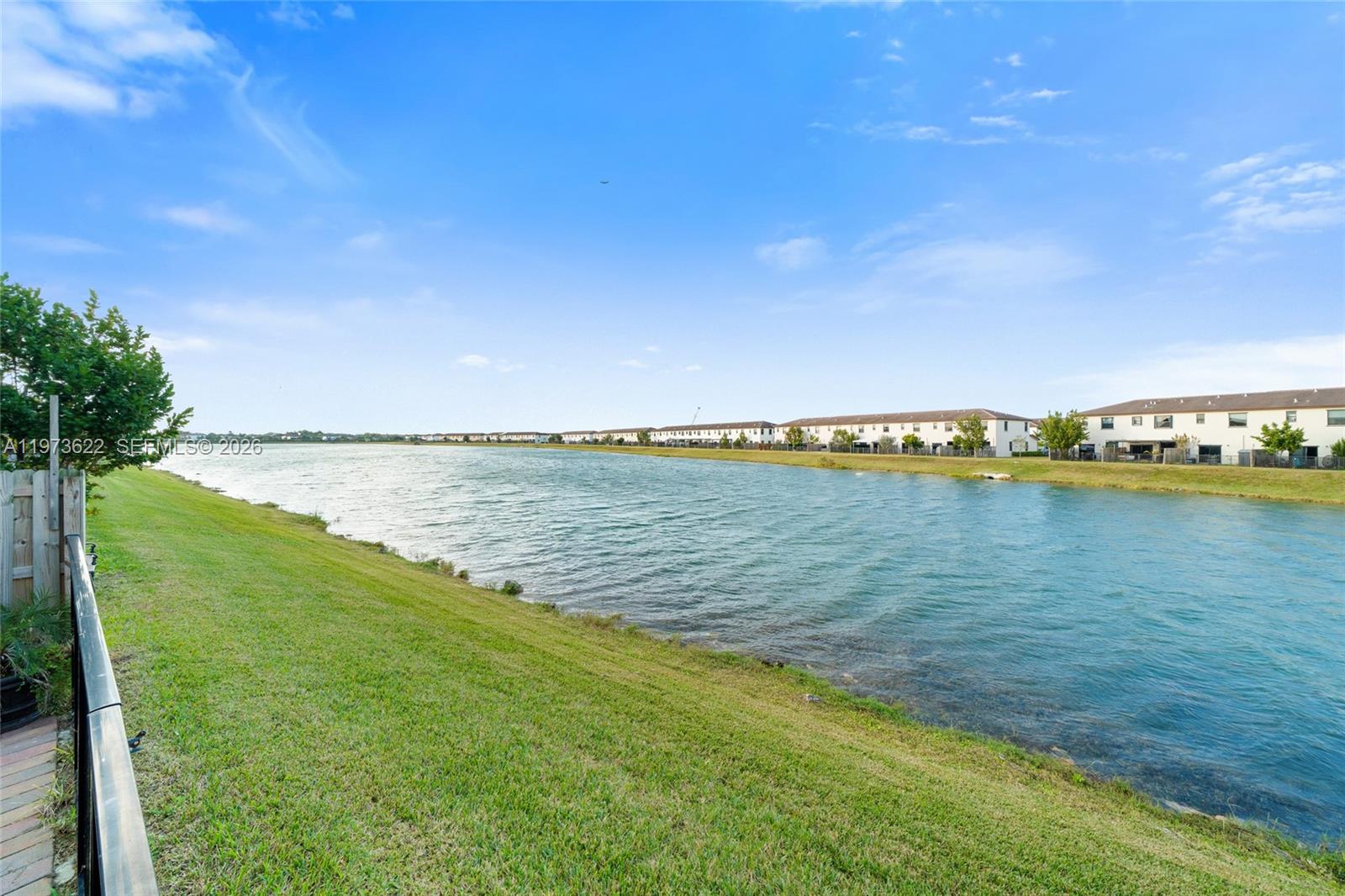 ENCLAVE SOUTH PHASE 2 - Residential