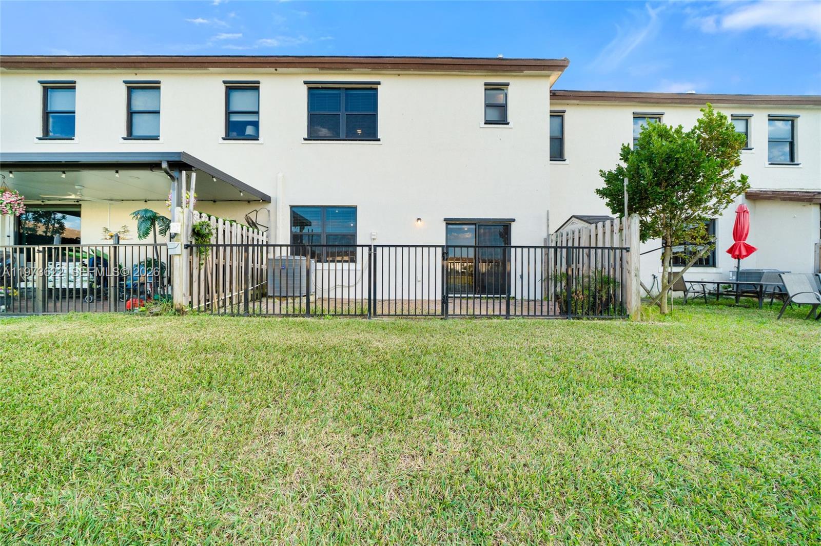 ENCLAVE SOUTH PHASE 2 - Residential