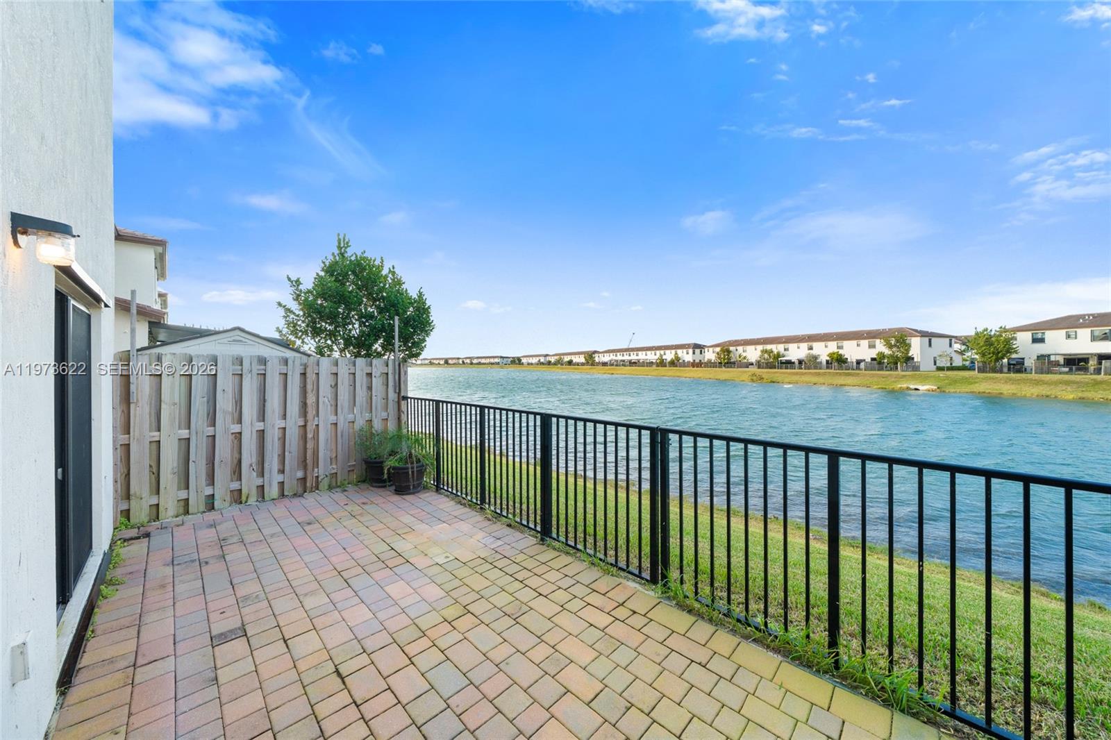 ENCLAVE SOUTH PHASE 2 - Residential