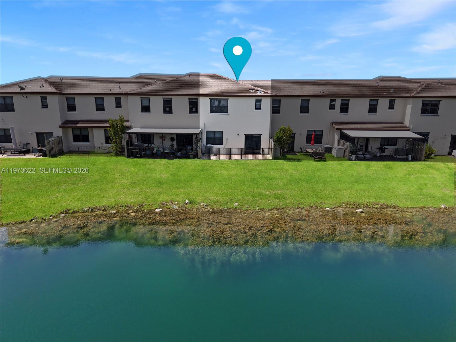 ENCLAVE SOUTH PHASE 2 - Residential