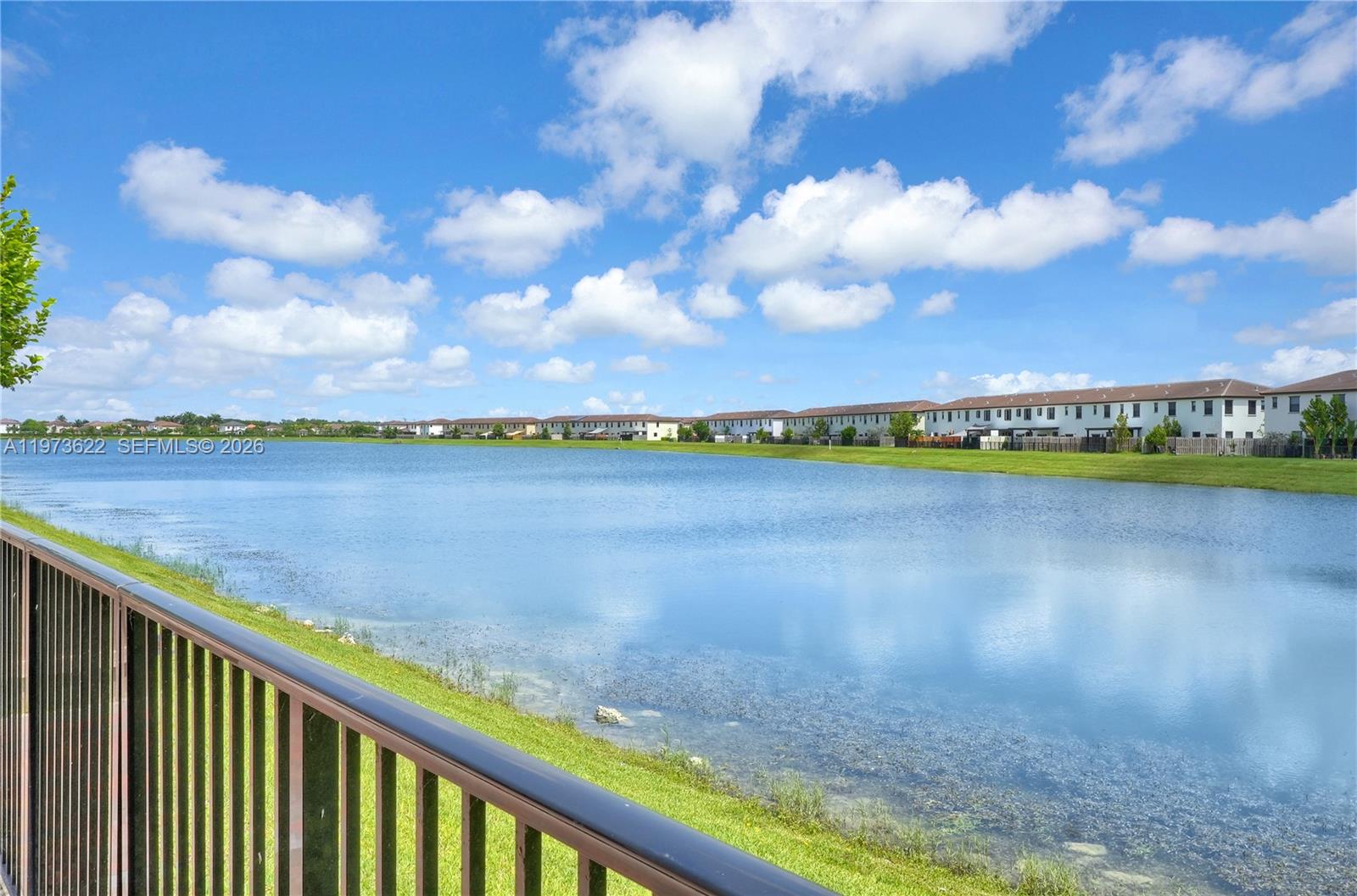 ENCLAVE SOUTH PHASE 2 - Residential