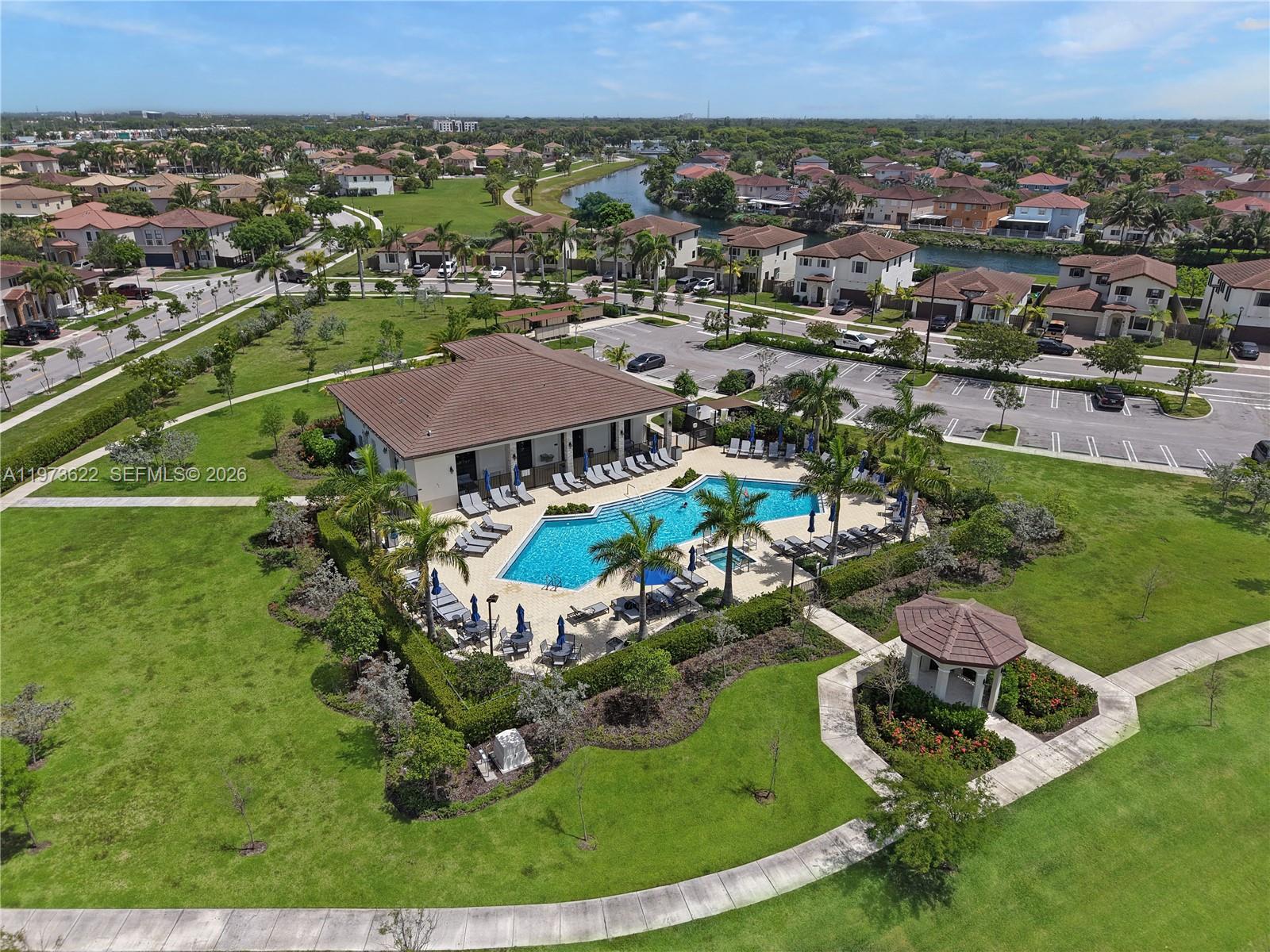 ENCLAVE SOUTH PHASE 2 - Residential