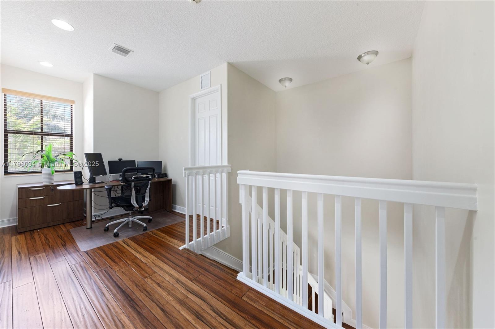 MONTERRA - Residential