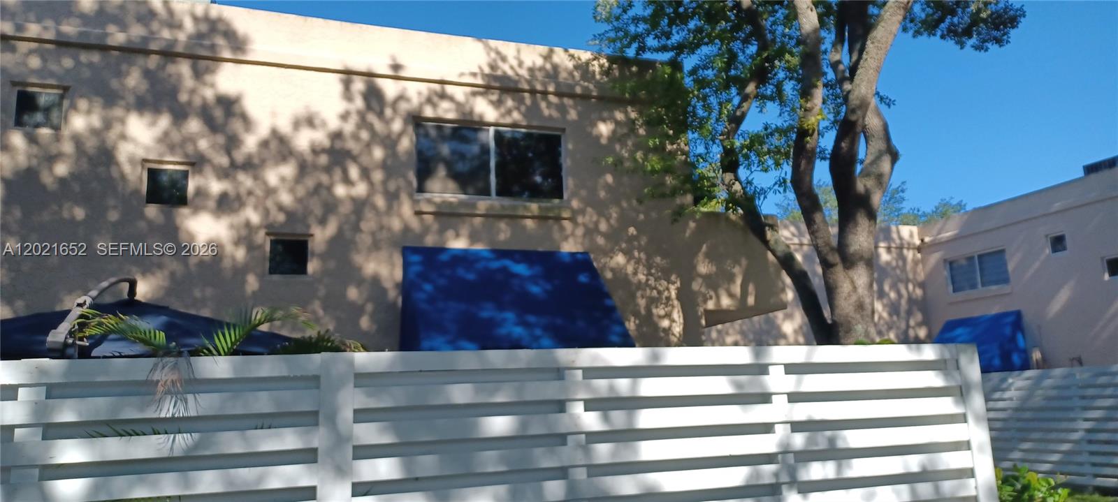 KENDALL CENTER - Residential