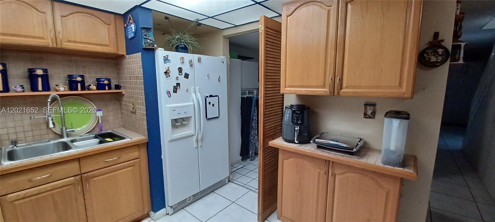 KENDALL CENTER - Residential