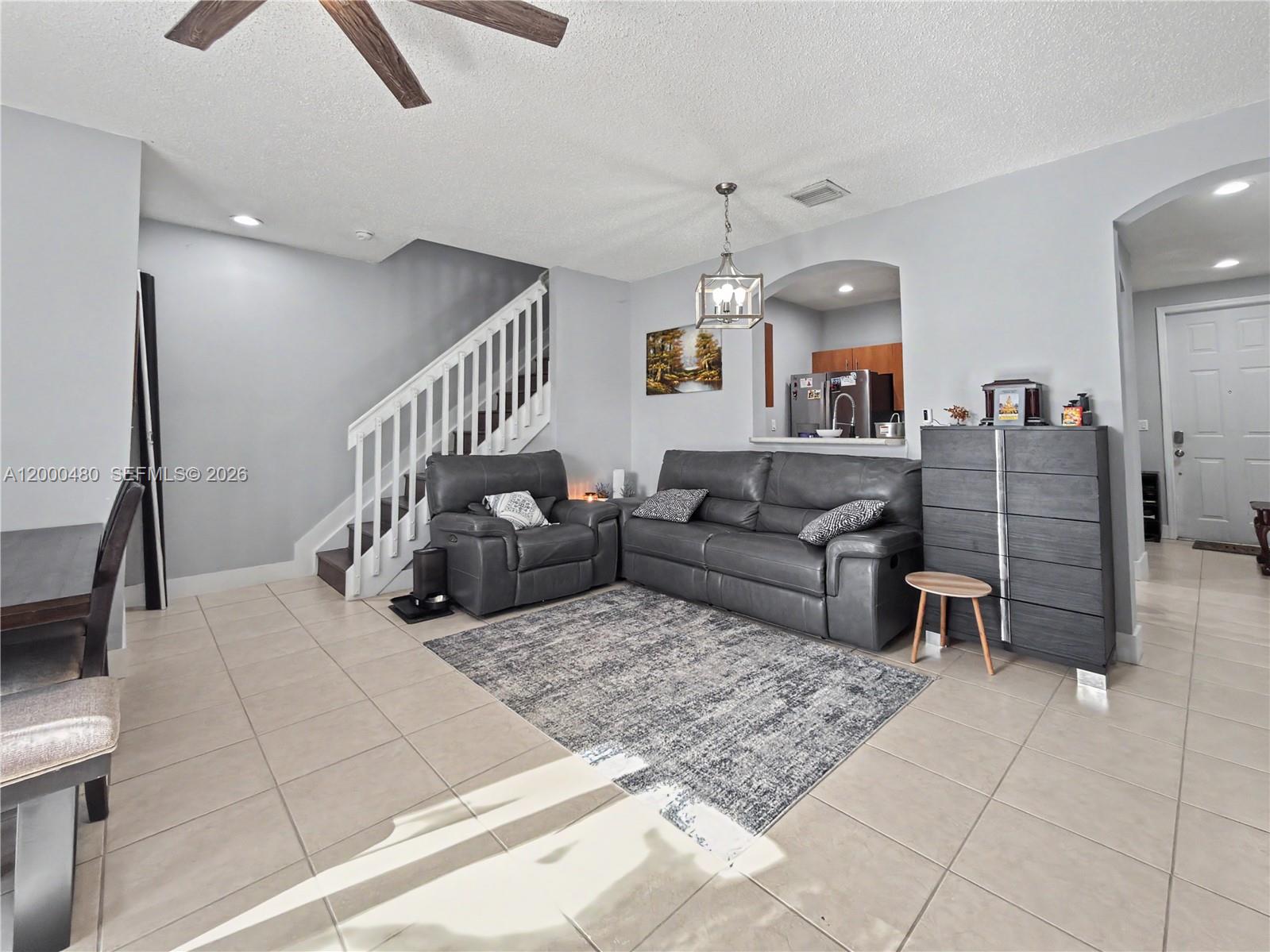 MARBELLA BAY - Residential