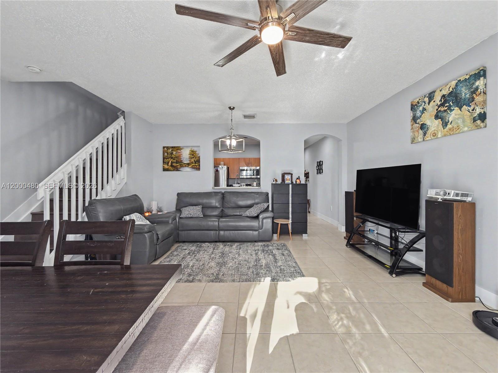 MARBELLA BAY - Residential