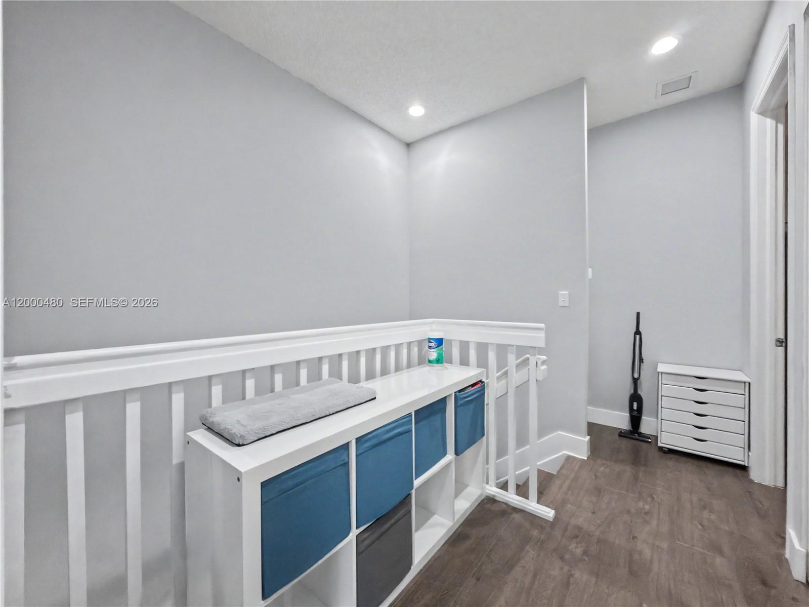 MARBELLA BAY - Residential