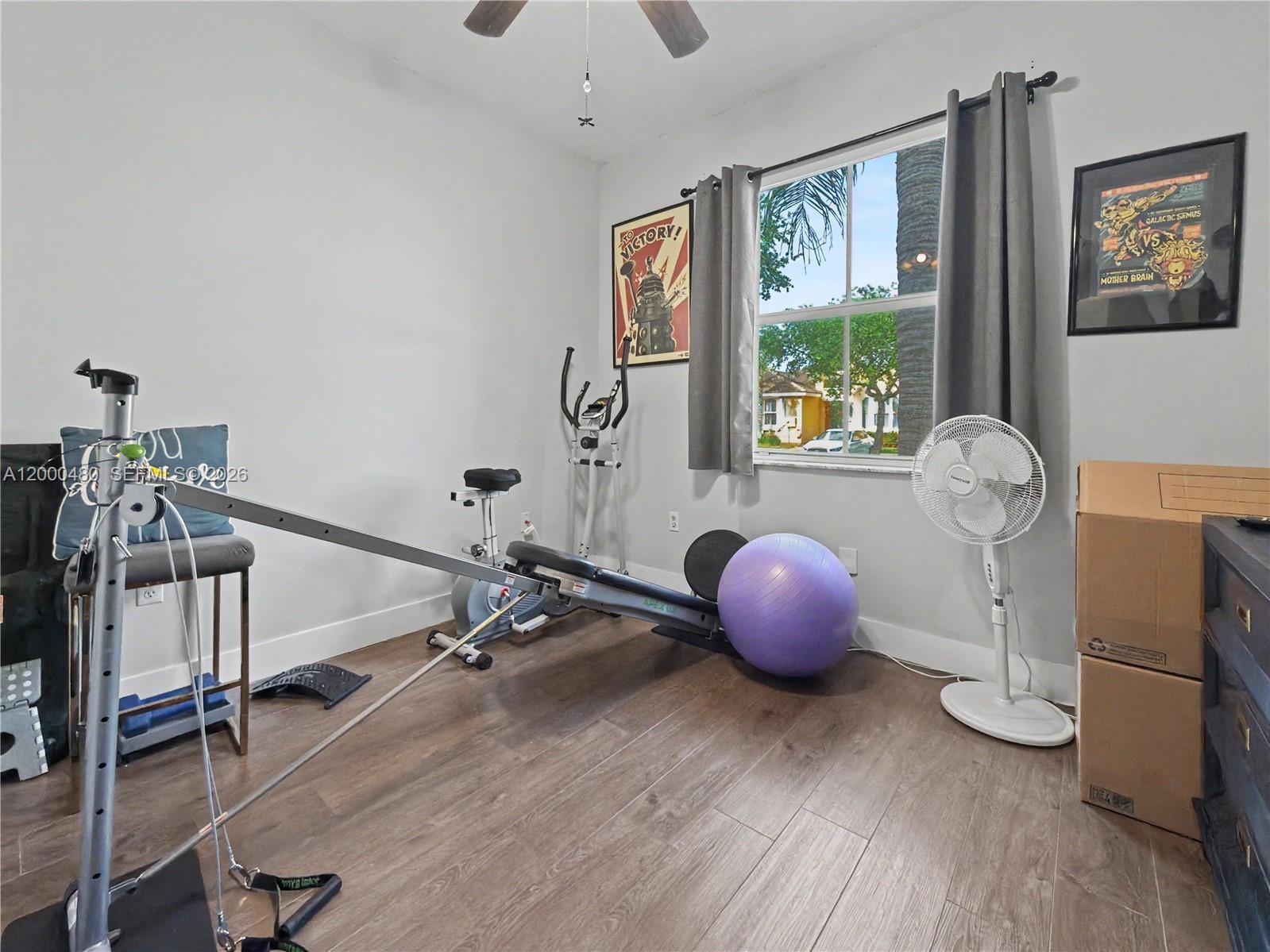 MARBELLA BAY - Residential