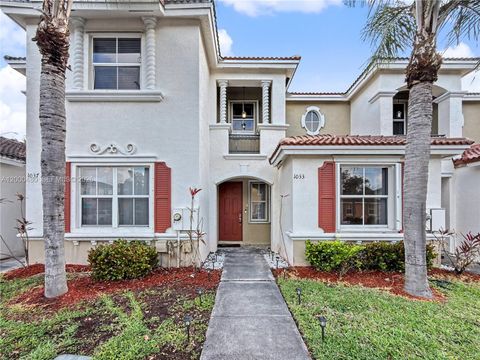Photo of 1033 NE 42nd Pl, Homestead, FL 33033 (MLS # A12000480)