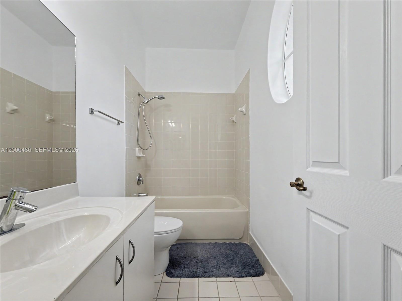 MARBELLA BAY - Residential