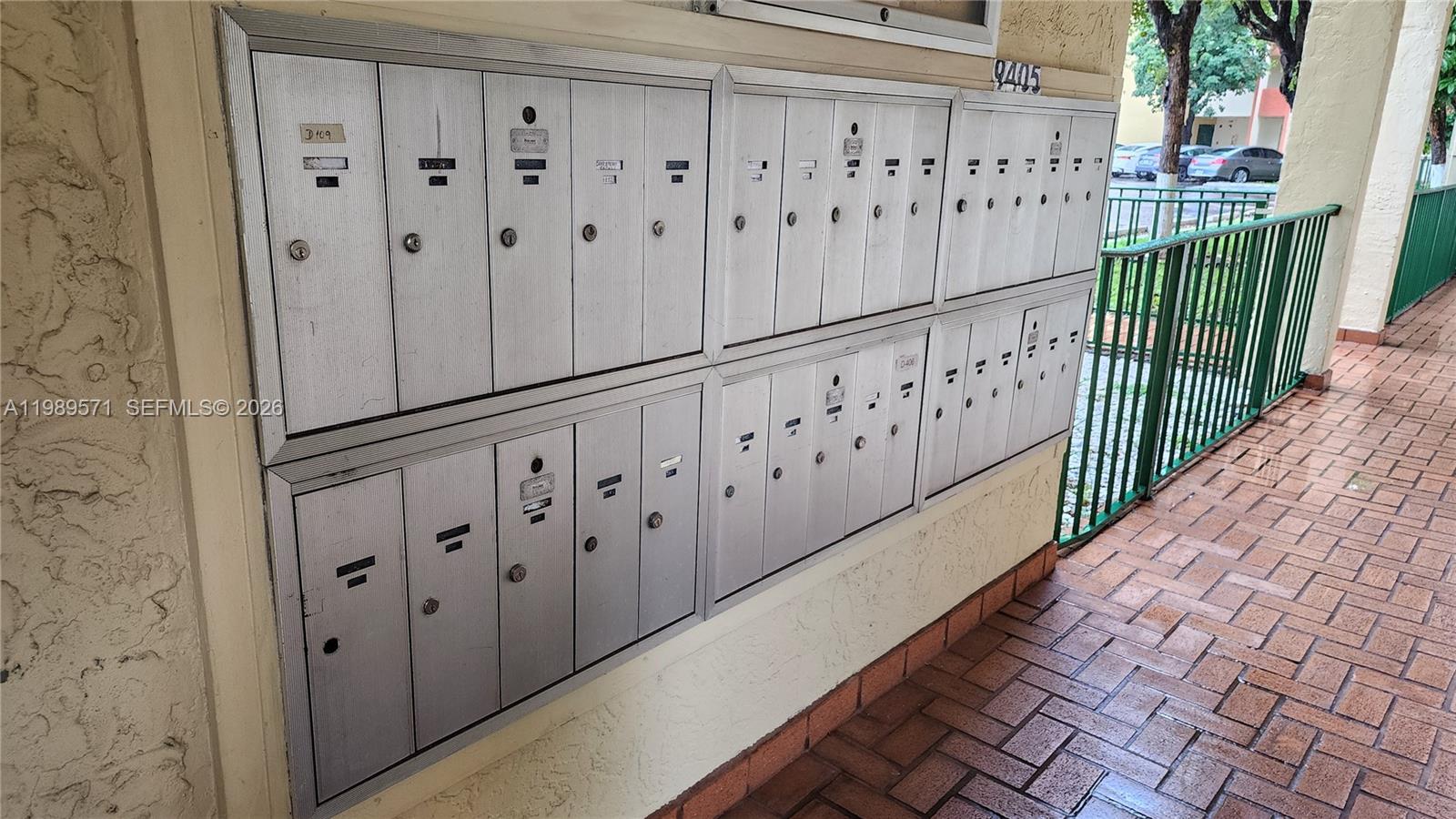 CASTILLIAN CLUB CONDO - Residential Lease