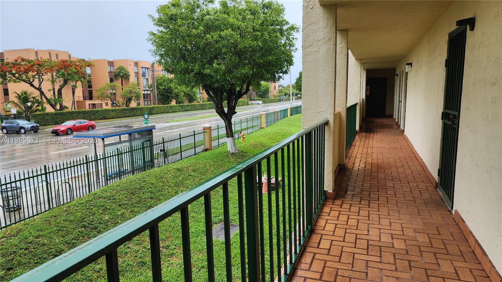 CASTILLIAN CLUB CONDO - Residential Lease