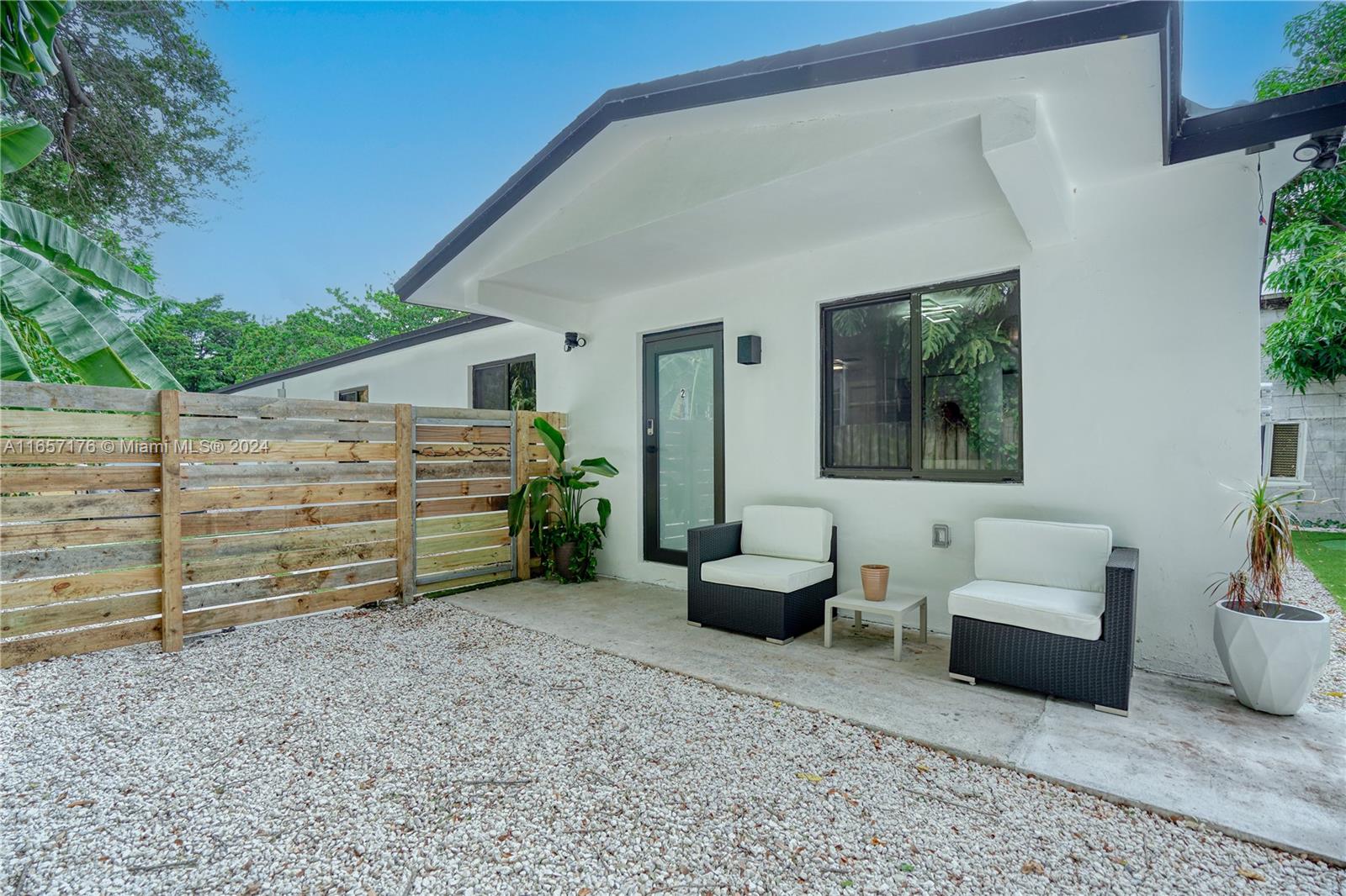 SHADOWLAWN EXTENSION SUB - Residential Income