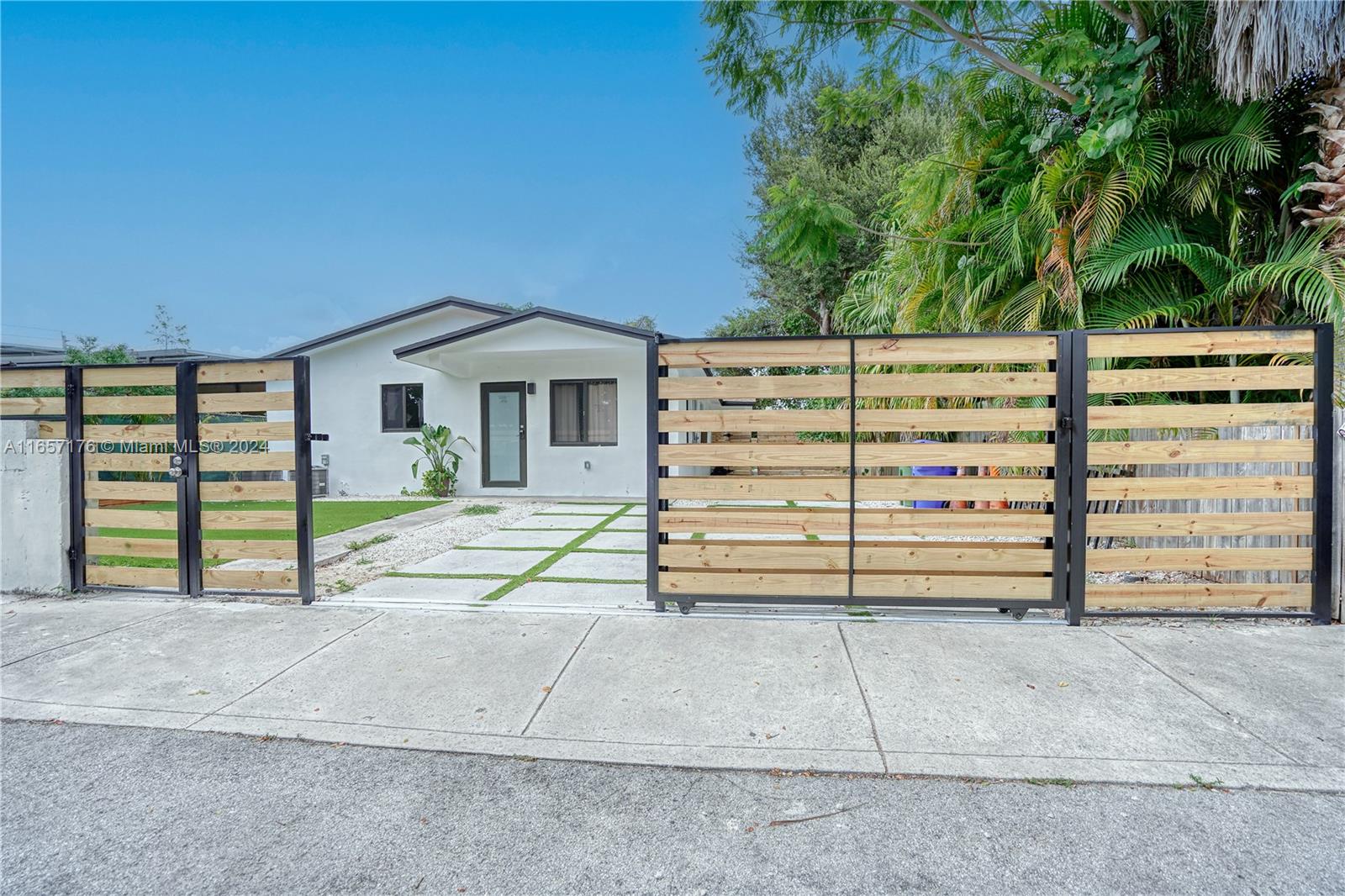 171 Nw 47th St, Miami, Broward County, Florida -  - 